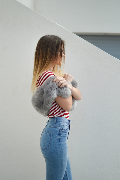 Blue jeans casual look