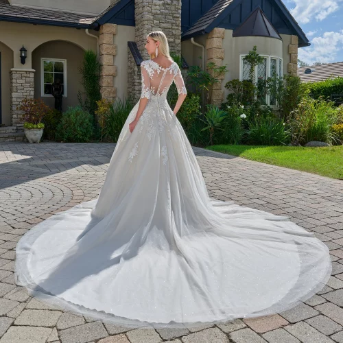 gl1803-ivory-cream-3o-tail-wedding-gowns-restock-mesh-beads-embroidery-jewel-sequin-glitter-sheer-zipper-button-closure-half-sleeve-v-neck-ball-gown