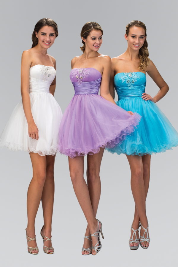 Three Teen Girls In Short Tulle Dress With Pleated Waistband And Floral Lace Dress