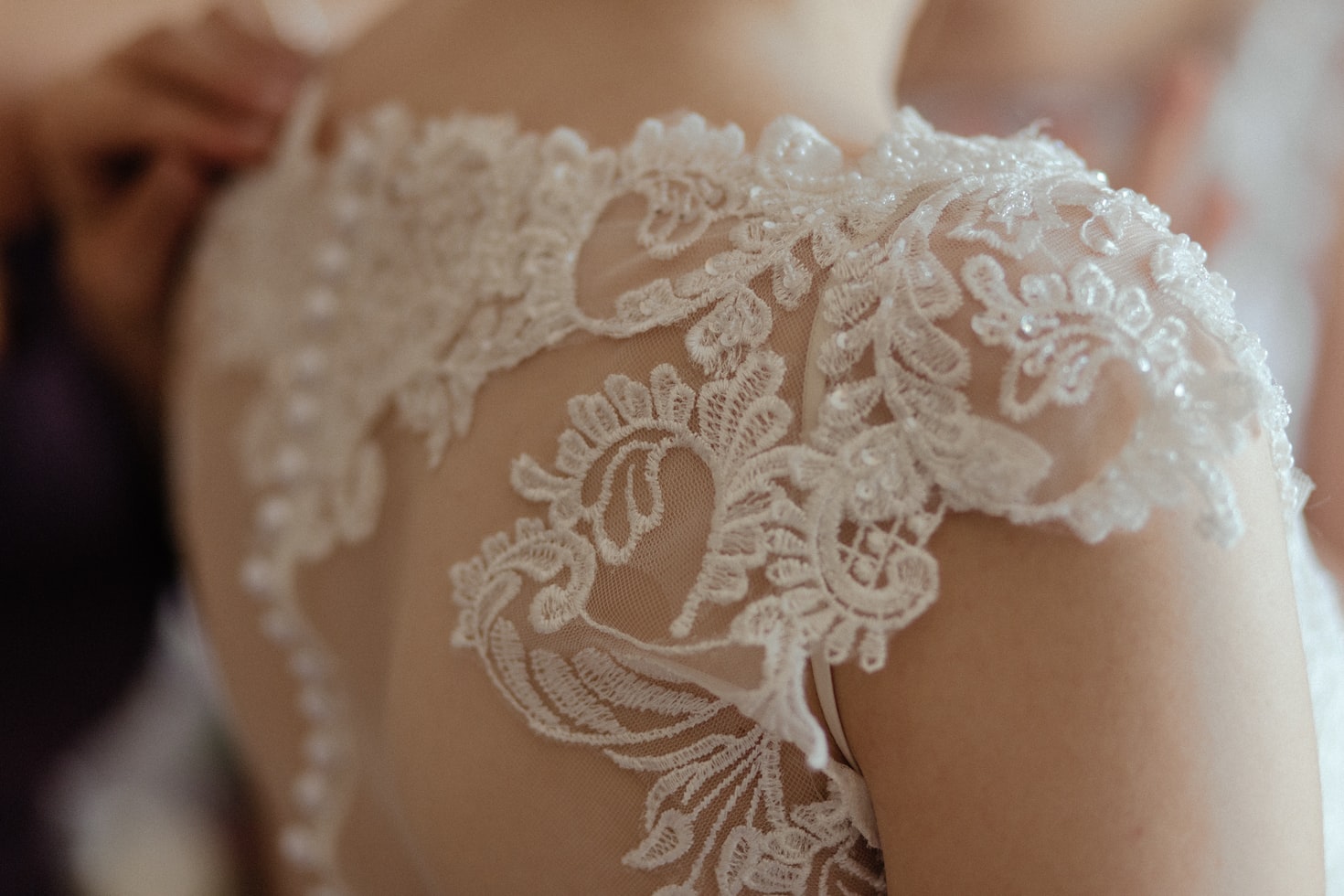 What to wear under your wedding dress!
