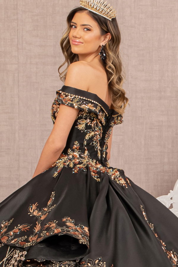 Shop Women's Gold Sleeveless Sequin Evening Gown Online – SleekTrends