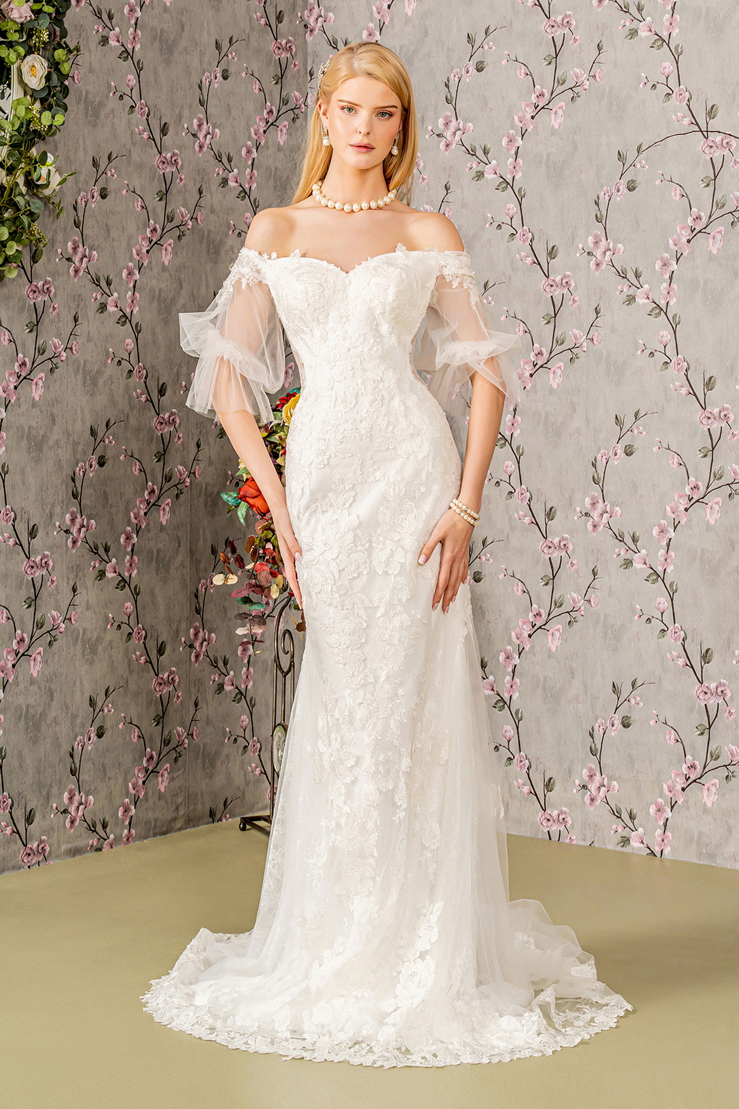 GL1903 | Illusion V-Neck Mesh Mermaid Wedding Gown | GLS