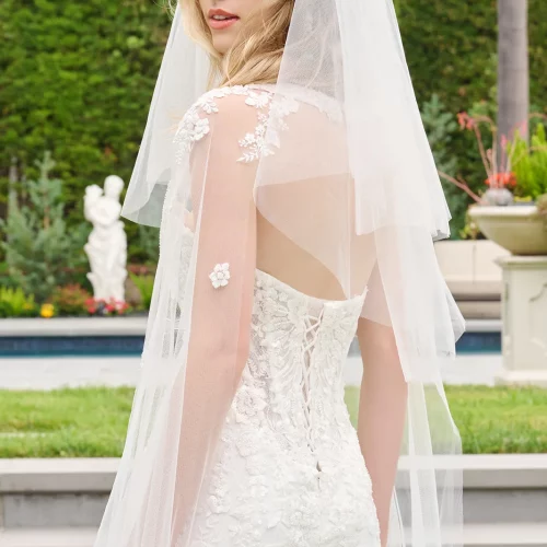 gl3844-off-white-d2-tail-wedding-gowns-new-arrivals-lace-sequin-mesh-beads-embroidery-sequin-corset-strapless-v-neck-fitted